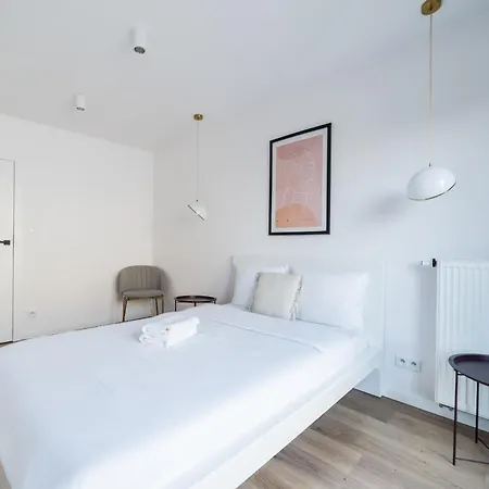 Sikorskiego Serene By Bookinghost Apartman